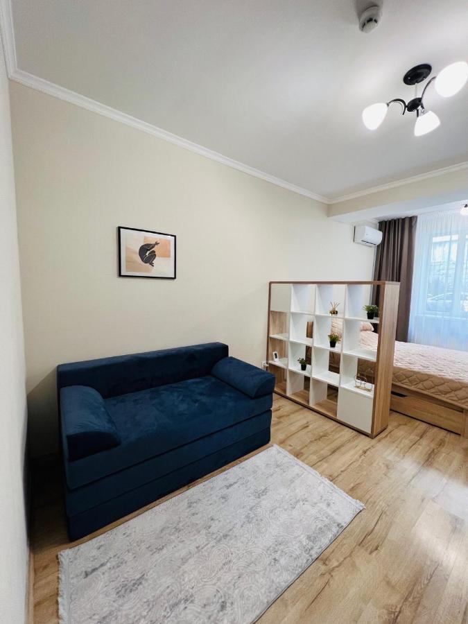 Cozy Apartment In Chisinau Exterior photo