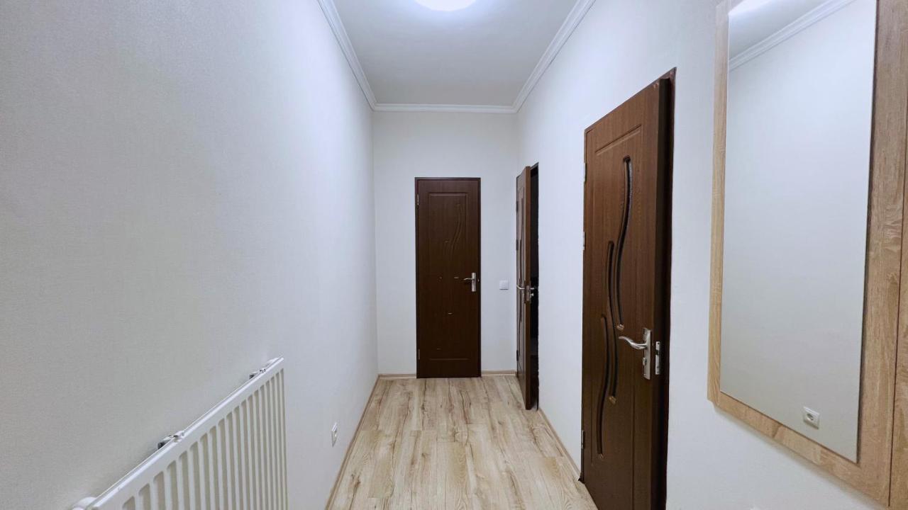Cozy Apartment In Chisinau Exterior photo